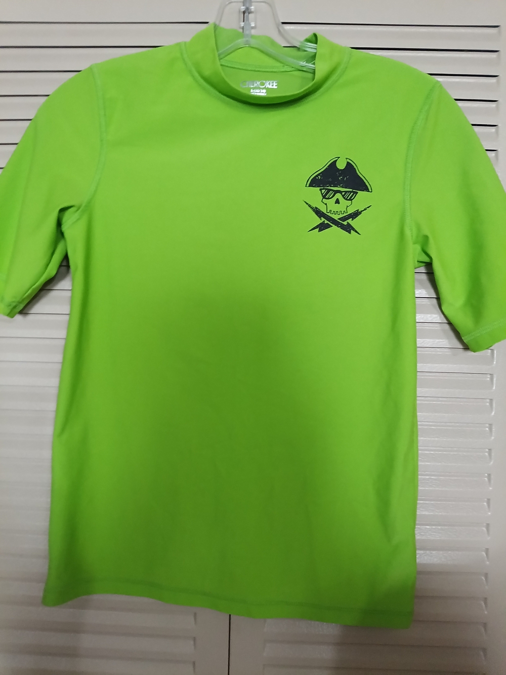 Cherokee Neon Green Kids' Short Sleeve Rash Guard with Pirate Skull